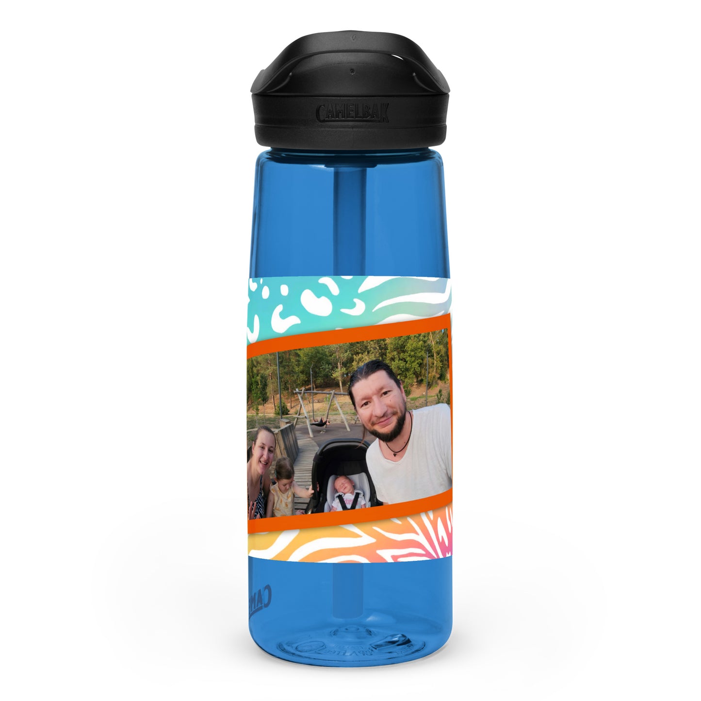 Sheekoz Family portrait sport water bottle